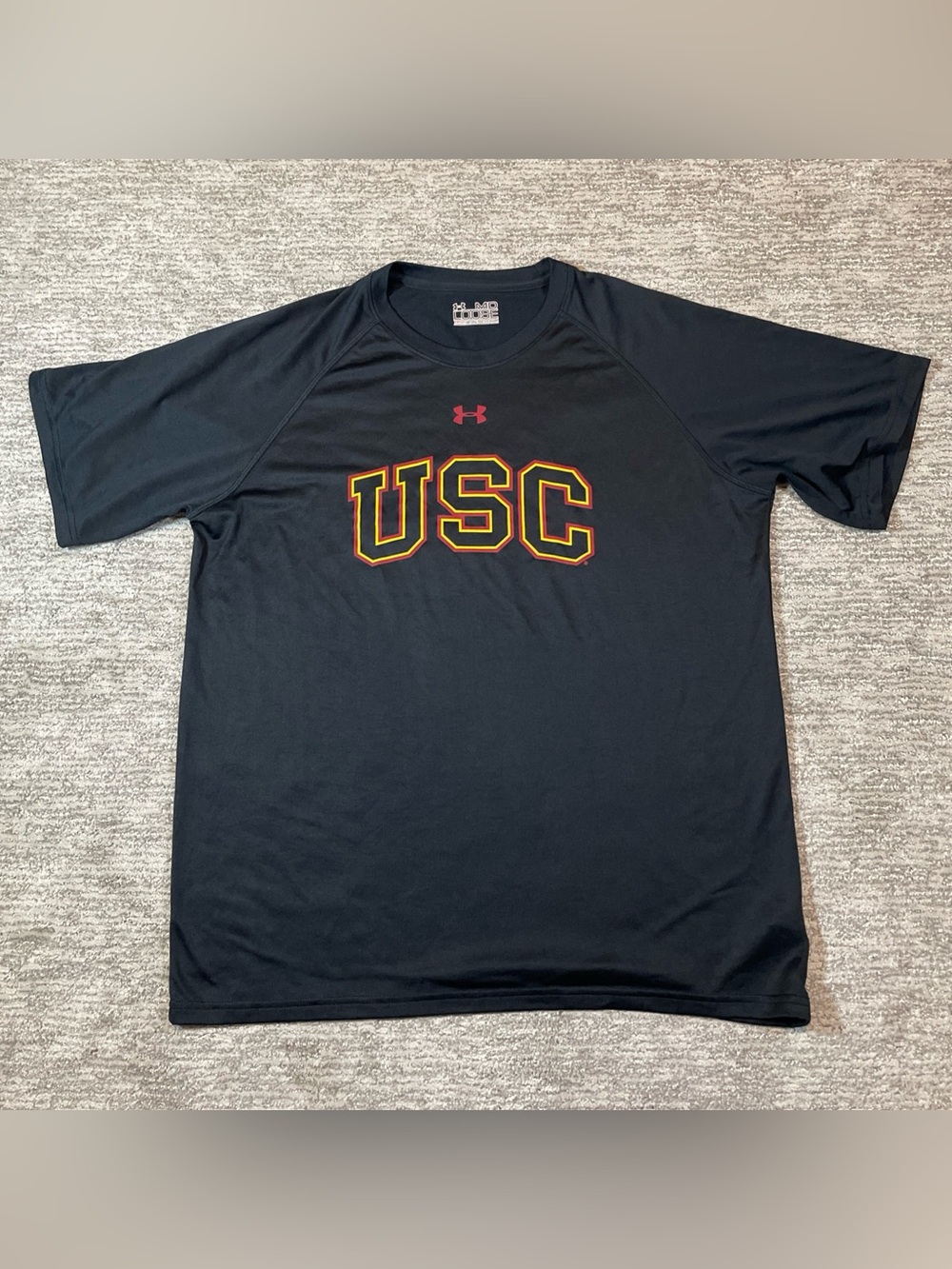 USC Trojans Under Armour Heat Gear Men's T-Shirt Short Sleeve Size Medium Black